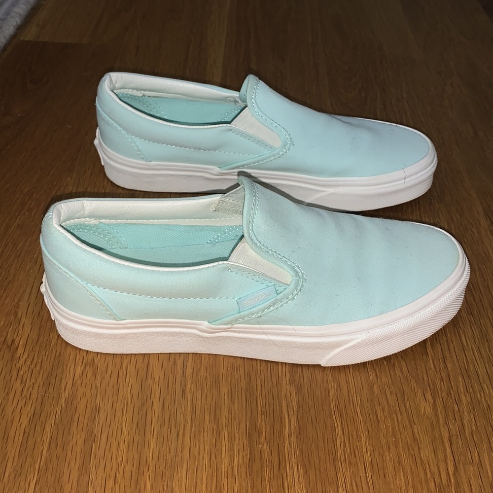 Vans! - Picture 3 of 3
